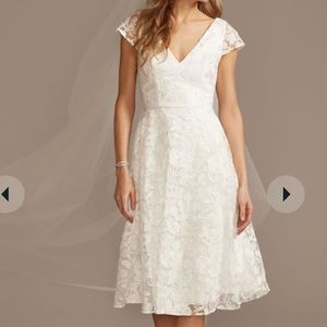 David’s Bridal DB Studio v-neck embroidered lace cap sleeve a-line wedding dress